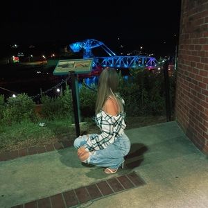 Meet your Posher, Gwen